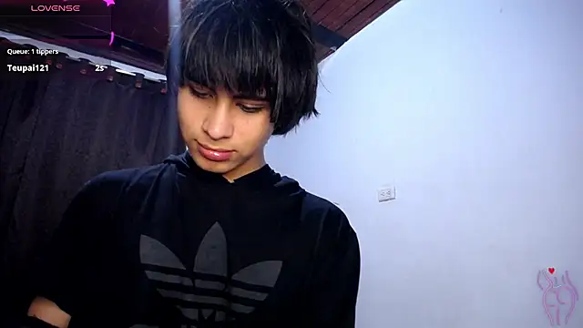 DaraKat18 online show from 02.21.26