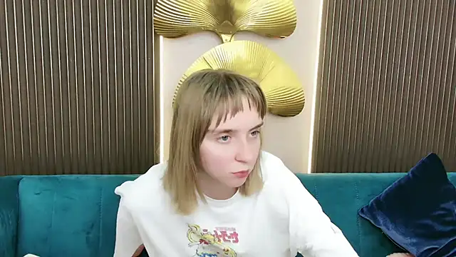 Beverly Gomes online show from 09.24.25