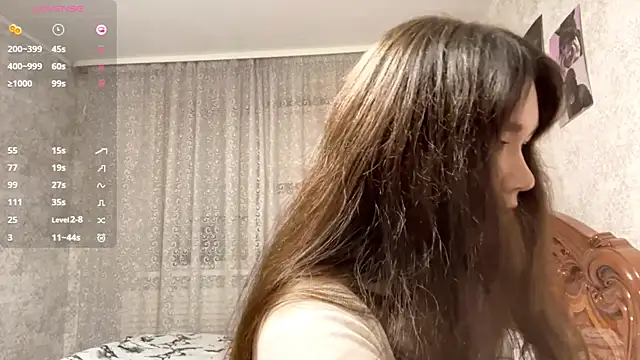 Pikmigirl18 online show from 11.11.25