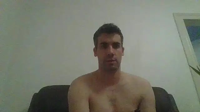 JulioIsHere4you online show from 11.14.25