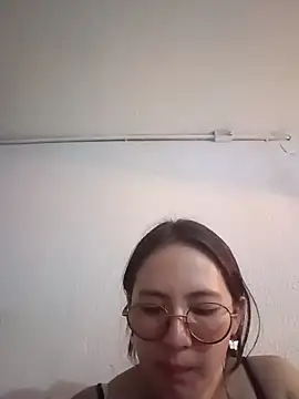 Snapshot of Bella_Sumers chatting on 05.01.26 Bella Sumers online show from 05.01.26