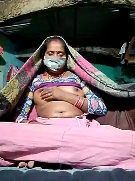 CUTE-004 online show from 11.15.25