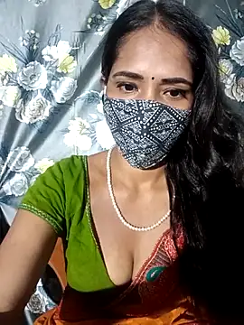 Snapshot of Bhabhilux2025 chatting on 05.14.26 Bhabhilux2025 online show from 05.14.26