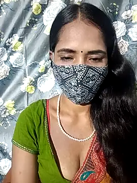 Snapshot of Bhabhilux2025 chatting on 05.16.26 Bhabhilux2025 online show from 05.16.26