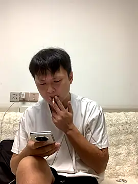 Snapshot of Acuteman chatting on 09.27.25 Acuteman online show from 09.27.25