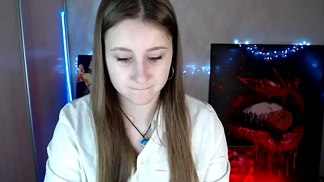 Snapshot of Milka_kamila chatting on 04.21.26 Milka kamila online show from 04.21.26