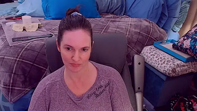 ninajaymes online show from 10.28.25