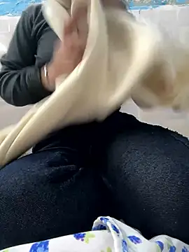 miss moonikaa online show from 01.17.26