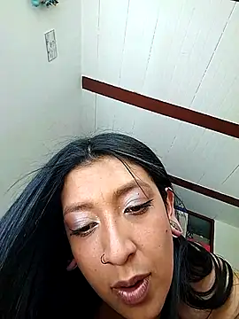 Coralaine 96 online show from 09.20.25