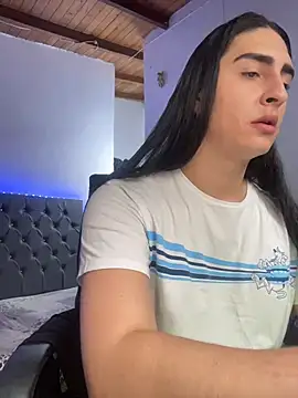 lola diez online show from 03.26.26