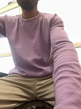 Snapshot of doctorinAction chatting on 10.28.25 doctorinAction online show from 10.28.25