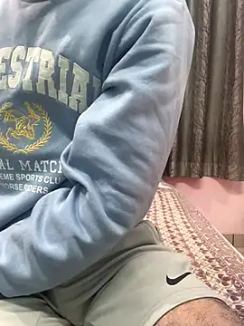 Snapshot of doctorinAction chatting on 11.24.25 doctorinAction online show from 11.24.25