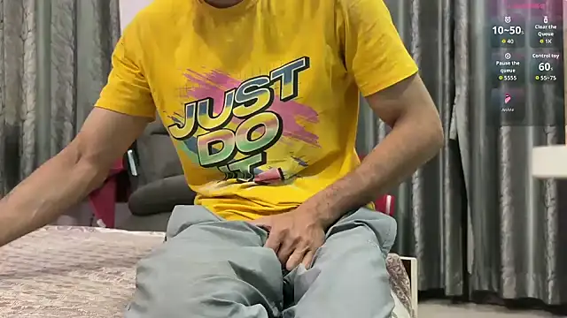 Snapshot of doctorinAction chatting on 04.04.26 doctorinAction online show from 04.04.26