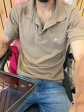 Snapshot of doctorinAction chatting on 04.14.26 doctorinAction online show from 04.14.26