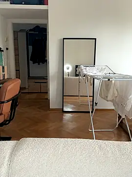 SophiiaStarr online show from 09.12.25