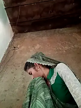 Snapshot of Punam_jindal chatting on 09.20.25 Punam jindal online show from 09.20.25