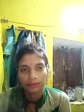 Snapshot of Punam_jindal chatting on 10.08.25 Punam jindal online show from 10.08.25