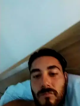 Snapshot of axsimil chatting on 09.11.25 axsimil online show from 09.11.25