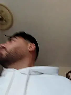 Snapshot of axsimil chatting on 11.16.25 axsimil online show from 11.16.25