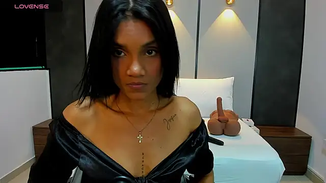 alanapark07 online show from 09.15.25