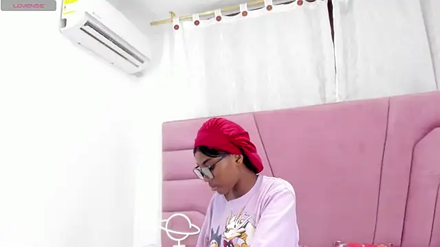 MarianRosse online show from 10.19.25