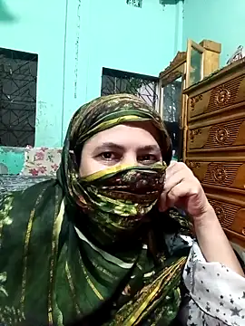 Bonni-20 online show from 10.29.25