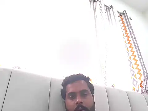 Snapshot of BNDCJMW chatting on 10.02.25 BNDCJMW online show from 10.02.25