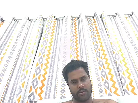 Snapshot of BNDCJMW chatting on 10.31.25 BNDCJMW online show from 10.31.25