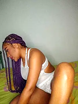 Queen Amara online show from 11.29.25