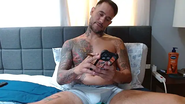 SexyFitDaddyy online show from 09.16.25