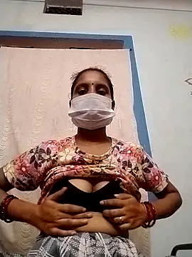 Snapshot of Komal-Rajput chatting on 09.10.25 Komal-Rajput online show from 09.10.25