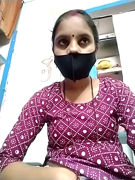 Snapshot of Komal-Rajput chatting on 09.11.25 Komal-Rajput online show from 09.11.25