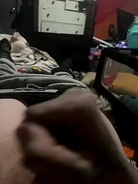 Snapshot of Nogudd chatting on 10.28.25 Nogudd online show from 10.28.25