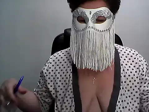 Snapshot of EllaLove2277 chatting on 06.29.26 EllaLove2277 online show from 06.29.26
