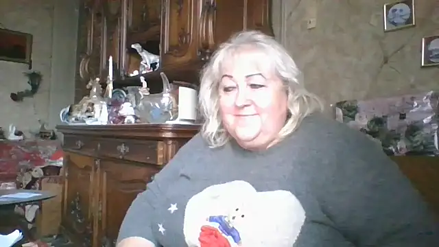 Lala-Love56 online show from 09.30.25