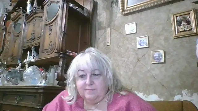 Snapshot of Lala-Love56 chatting on 04.23.26 Lala-Love56 online show from 04.23.26