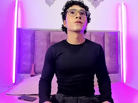 0anonimo bottom1 online show from 09.25.25