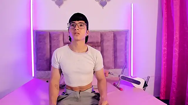 0anonimo bottom1 online show from 10.03.25