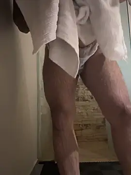 Snapshot of THEDICKBOY17 chatting on 10.03.25 THEDICKBOY17 online show from 10.03.25