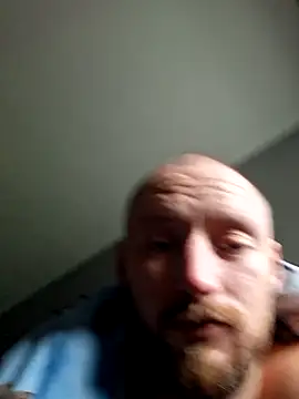 Snapshot of w124w124 chatting on 02.28.26 w124w124 online show from 02.28.26