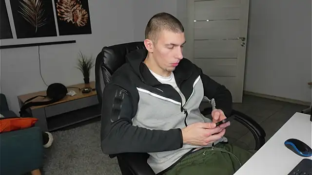 Ryan Dozer online show from 01.06.26