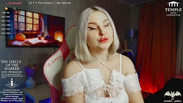 Wounded Goddess  online show from 11.09.25