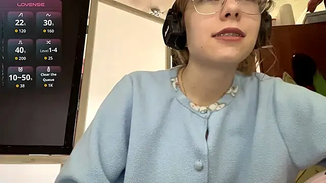 LouieRutt online show from 09.12.25