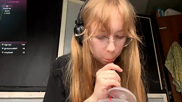 LouieRutt online show from 09.15.25