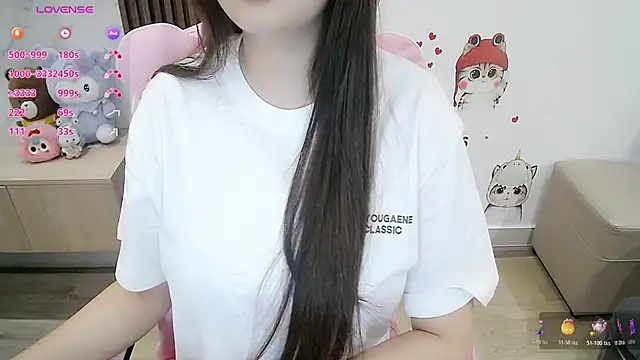 Eirlys18 online show from 10.19.25
