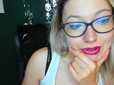 loveHeidi online show from 10.29.25