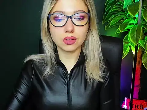 loveHeidi online show from 11.13.25