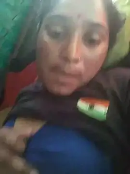 Snapshot of Hot_cupal chatting on 09.16.25 Hot cupal online show from 09.16.25