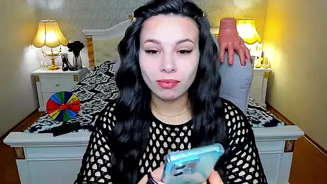 OmniaSher online show from 11.13.25