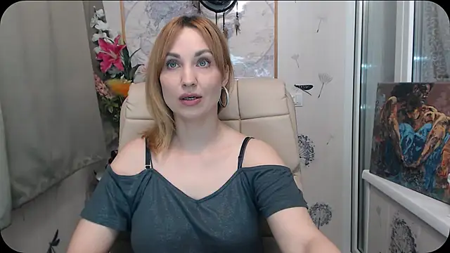 KatrinAlluring online show from 04.11.26